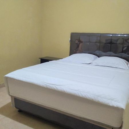 Hotel Pekalongan Syariah Mitra Reddoorz Dış mekan fotoğraf