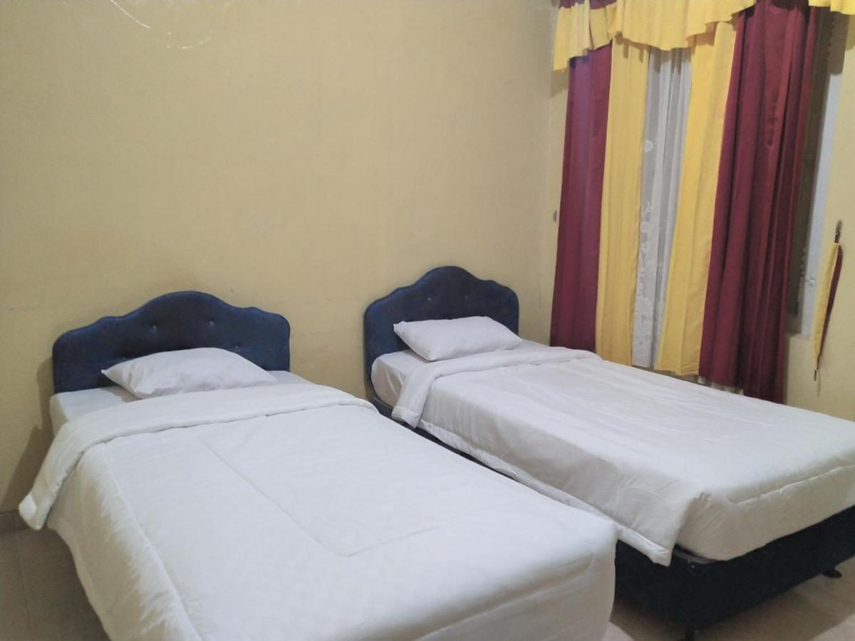 Hotel Pekalongan Syariah Mitra Reddoorz Dış mekan fotoğraf