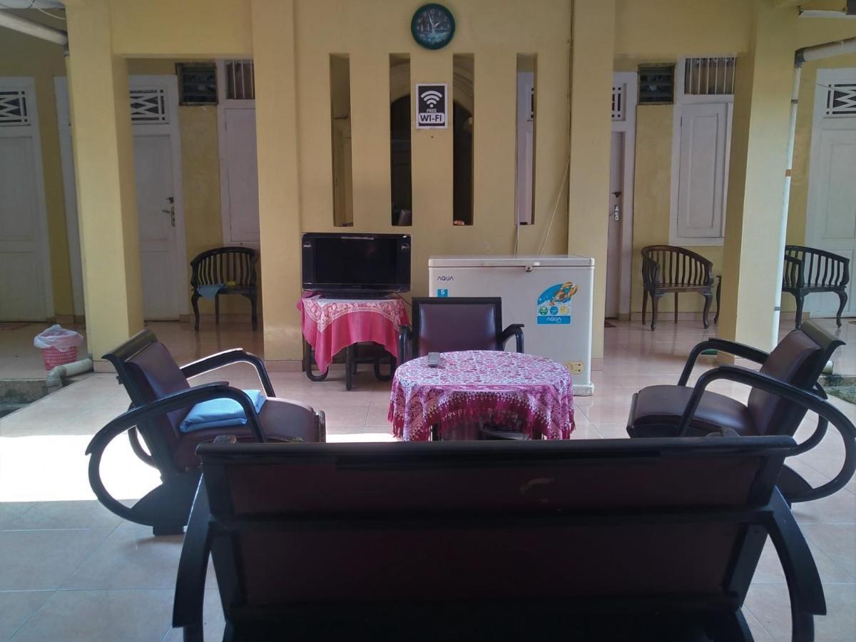 Hotel Pekalongan Syariah Mitra Reddoorz Dış mekan fotoğraf